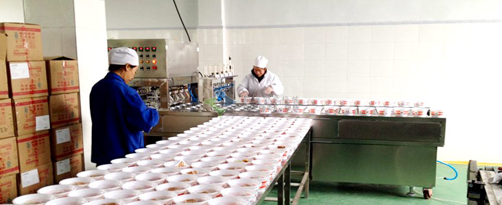 快餐封口机生产车间