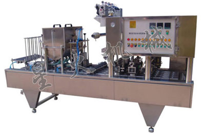 全自动灌装封口机