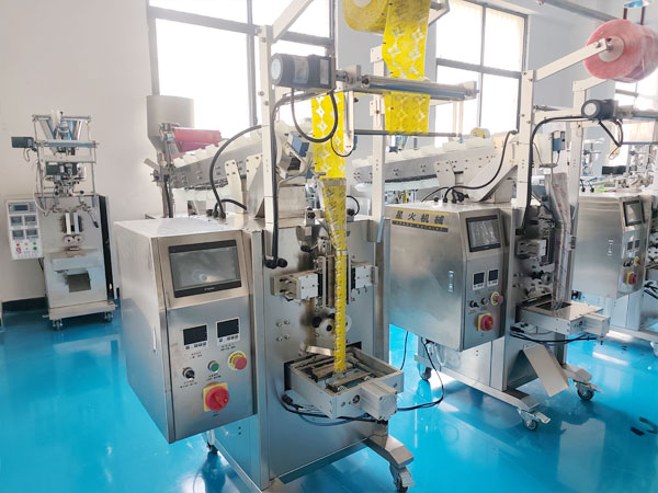 链斗式河粉包装机/立式颗粒自动包装机实拍图