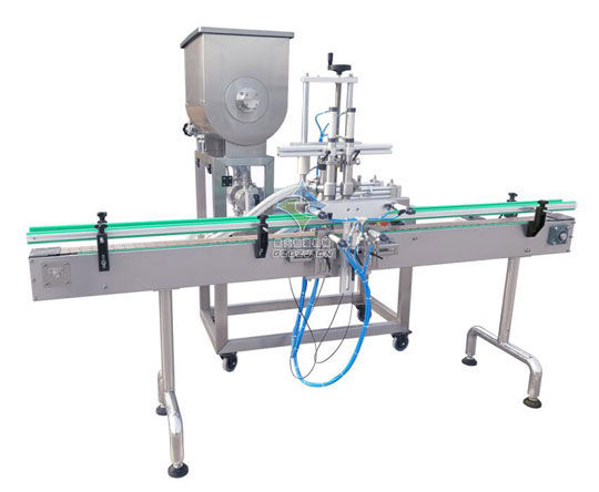 牛肉酱双头卧式搅拌直线灌装机