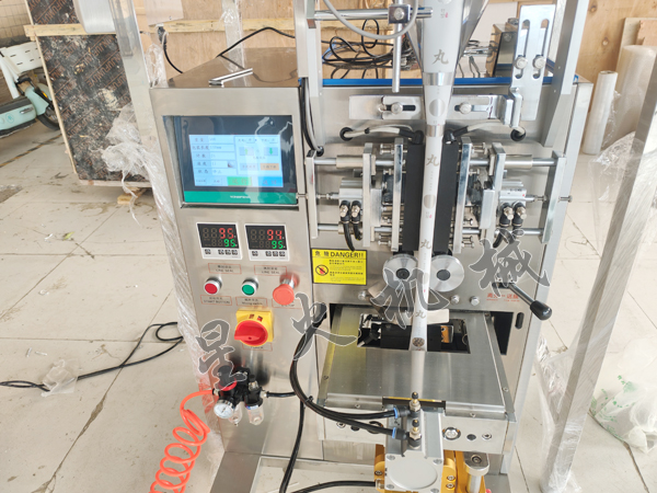 成都立式颗粒食品包装机实拍图